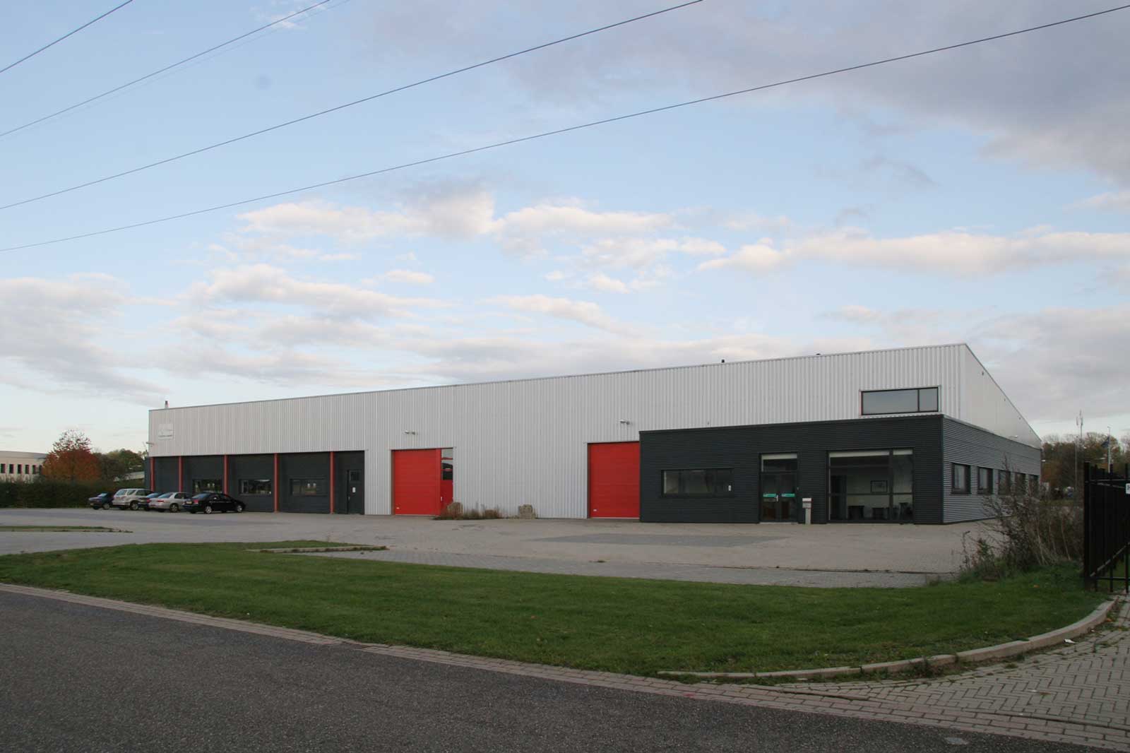 voorgevel - productiehal Finish Profiles Stein voorgevel - productiehal Finish Profiles Stein